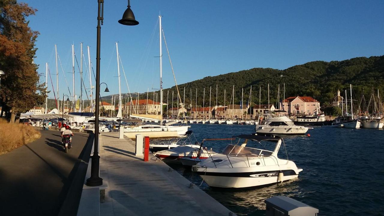 Merlo House Dol Hvar สตารีกราด ภายนอก รูปภาพ