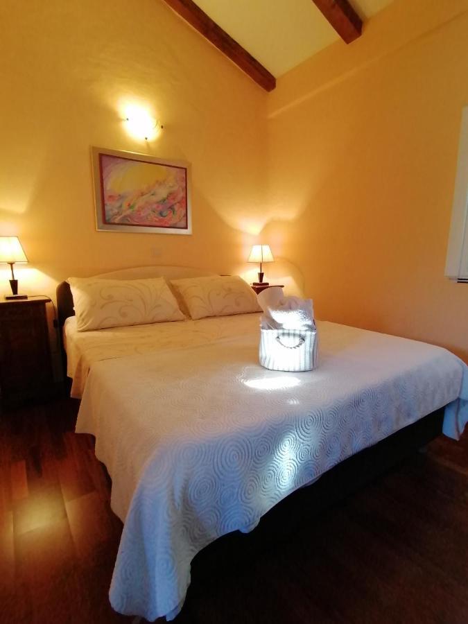 Merlo House Dol Hvar สตารีกราด ภายนอก รูปภาพ