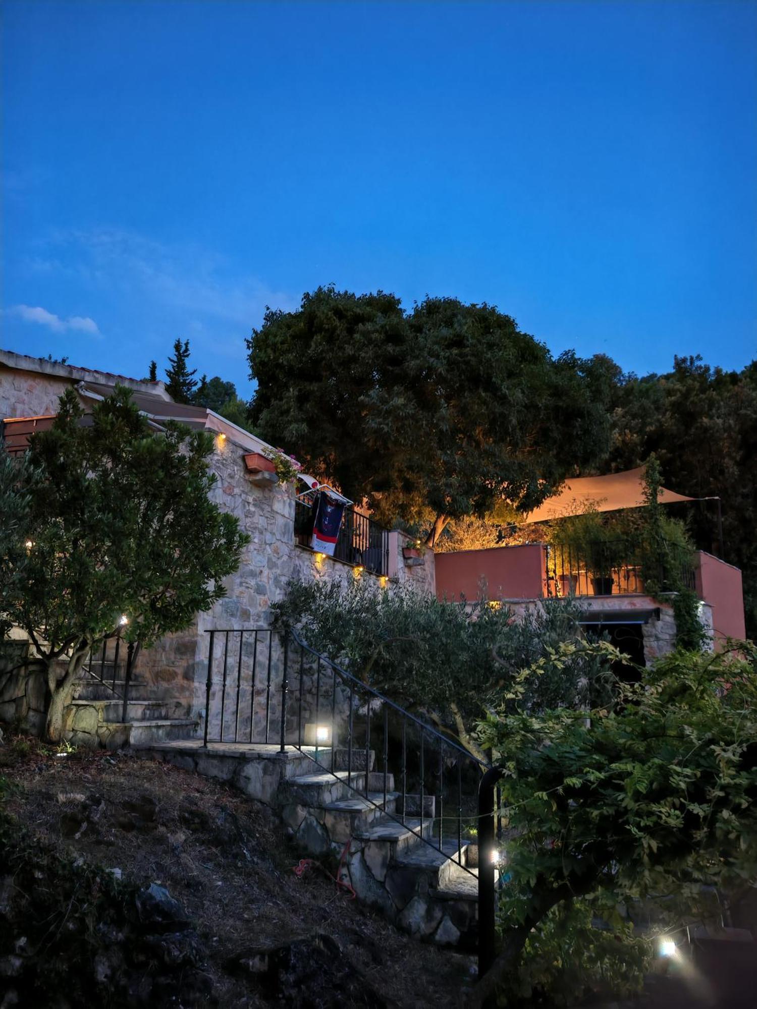 Merlo House Dol Hvar สตารีกราด ภายนอก รูปภาพ